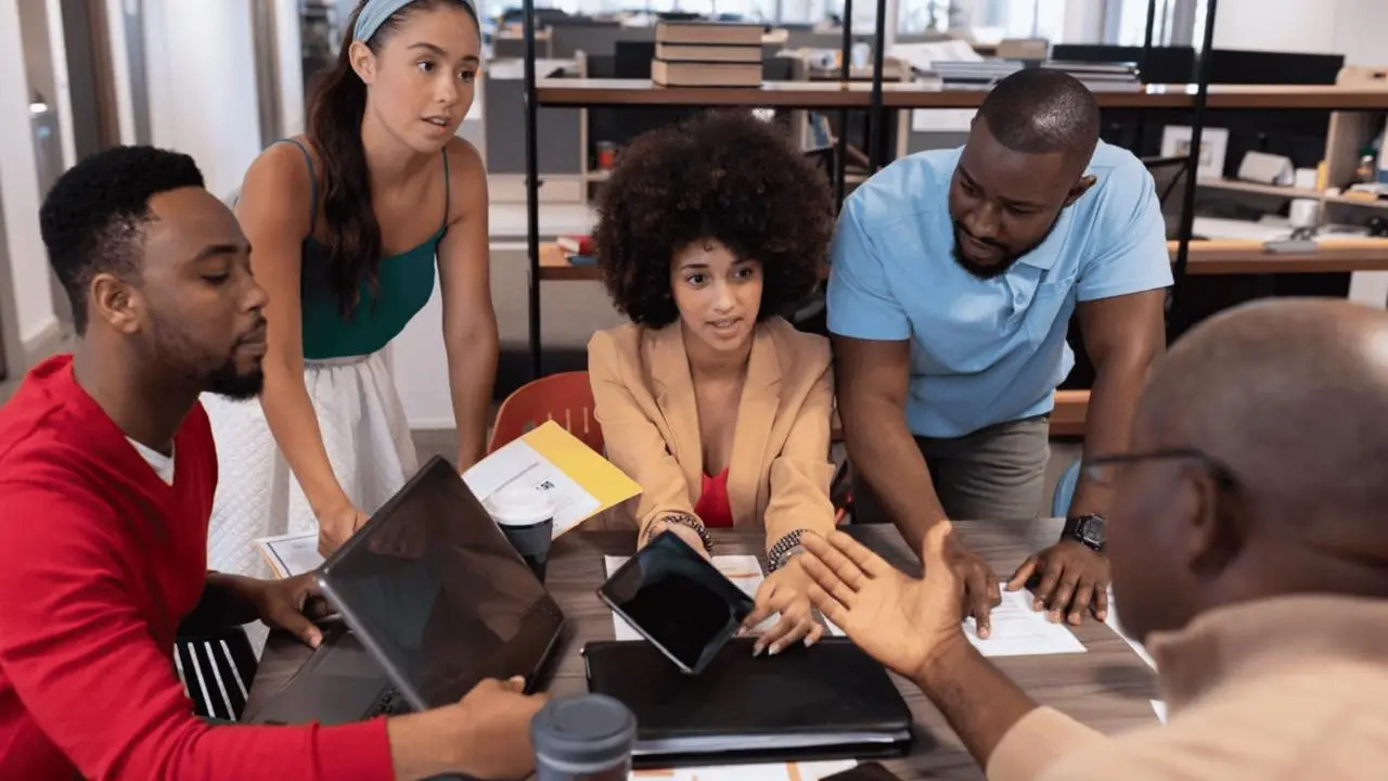 Apply for the E-Learning LMS Learnership